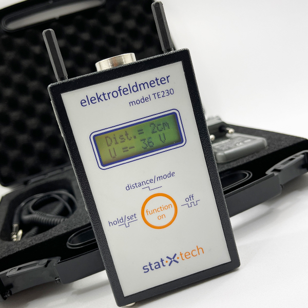 TE230 Elektrofeldmeter mit analogem Ausgang ± 1V, Zubehör-Set ZBS 022 ohne Charge-Plate